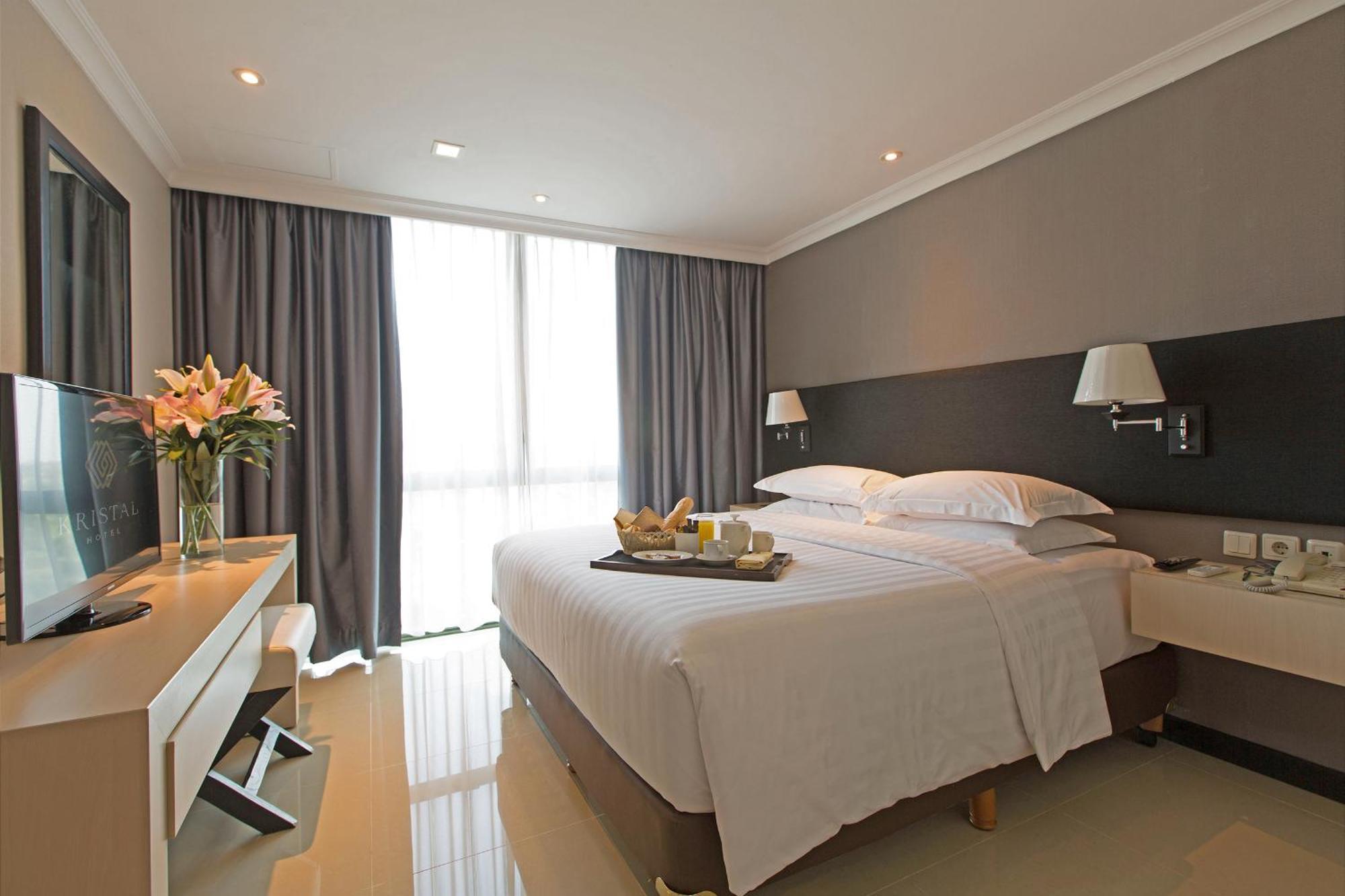 Kristal Hotel ג'קרטה מראה חיצוני תמונה