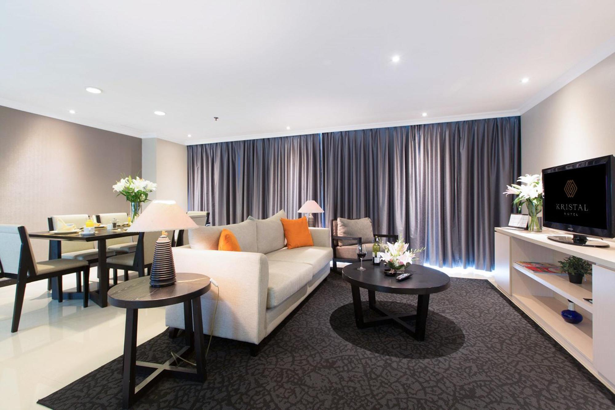 Kristal Hotel ג'קרטה מראה חיצוני תמונה