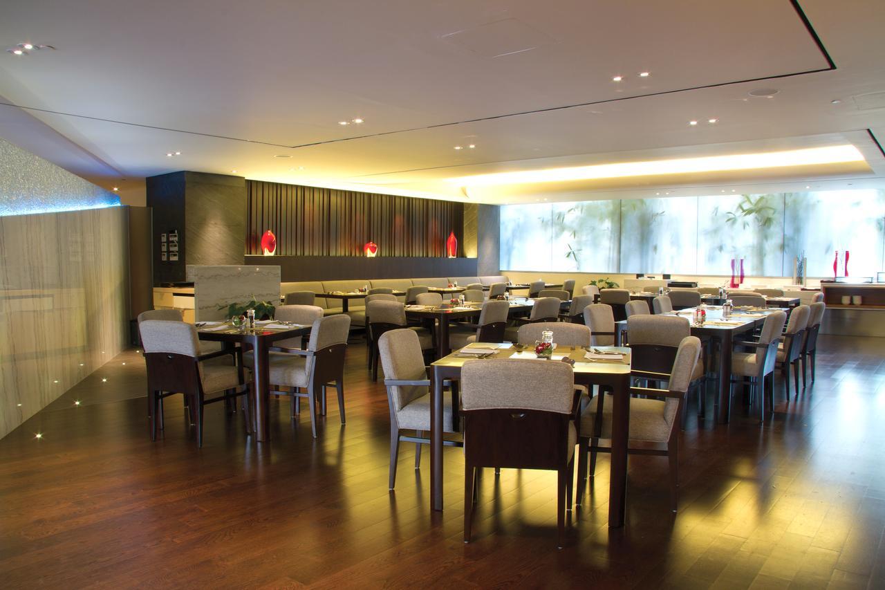 Kristal Hotel ג'קרטה מראה חיצוני תמונה