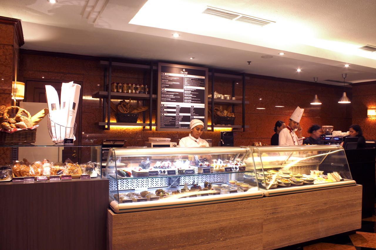 Kristal Hotel ג'קרטה מראה חיצוני תמונה