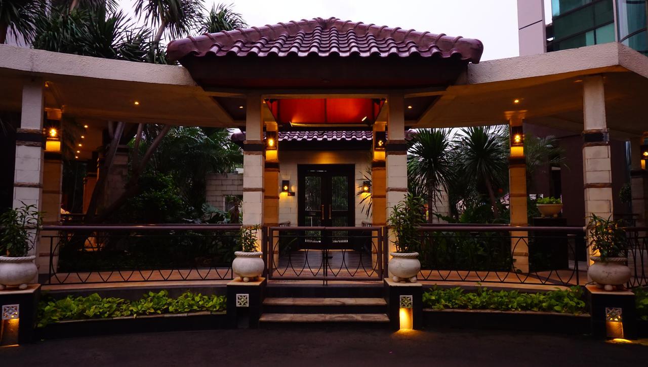 Kristal Hotel ג'קרטה מראה חיצוני תמונה